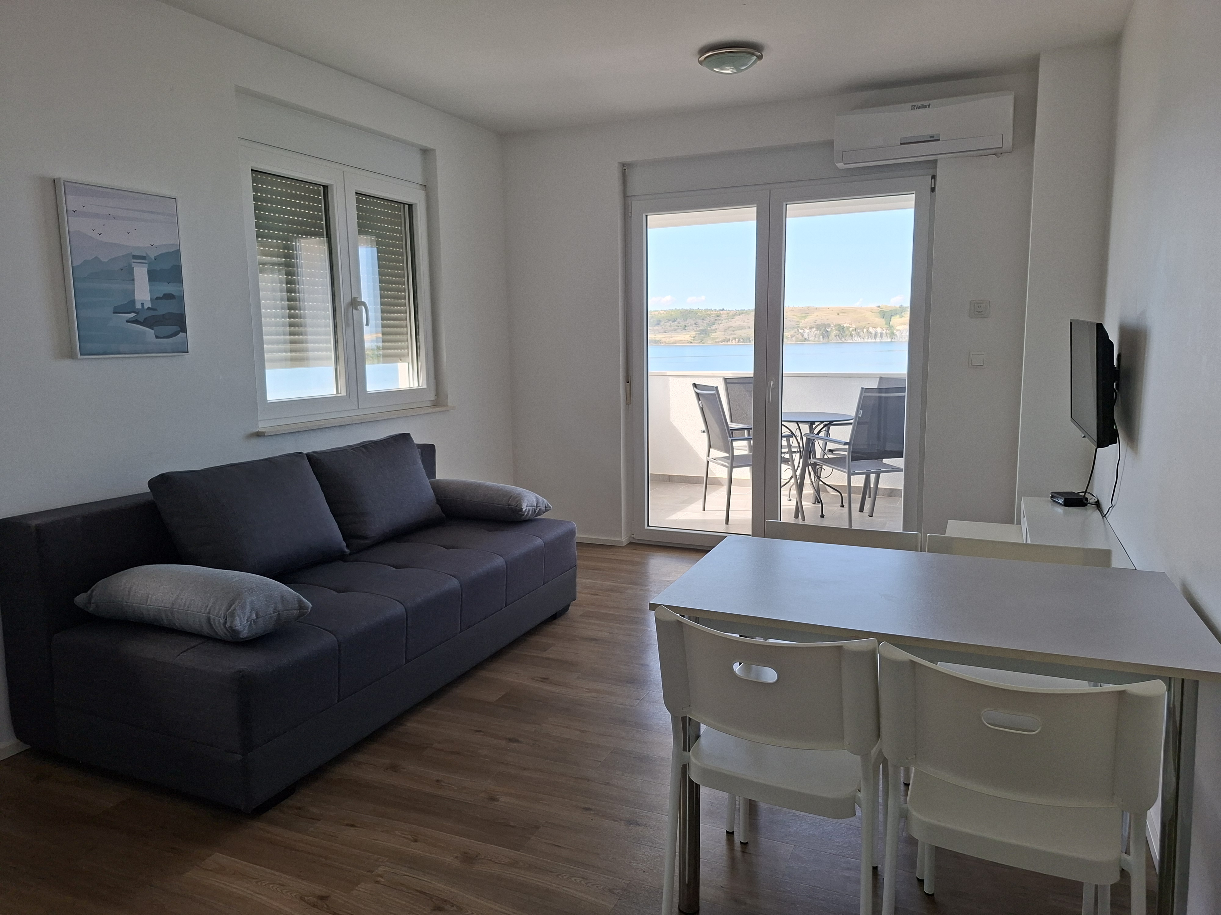 Apartman Sunrise - terasa i pogled